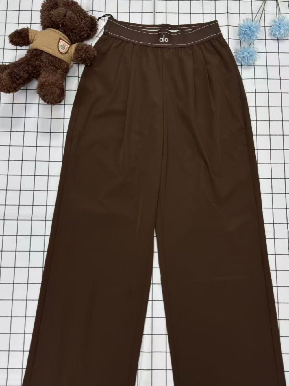 NWT🍩Alo Yoga Suit Up Trouser Coffee Brown🤎 lightweight fabr Regular 30" inseam